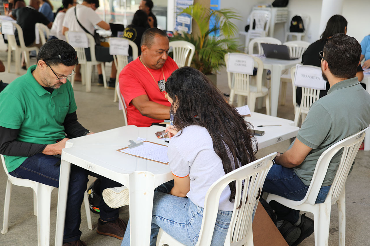 Mercadão de Emprego encaminha mais de mil pessoas para oportunidades de trabalho