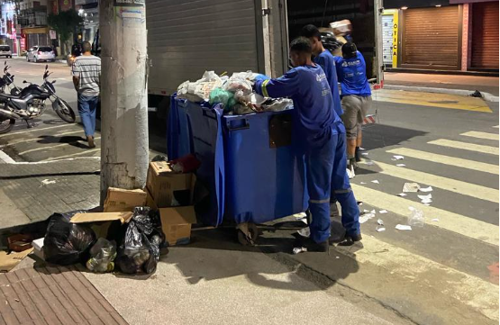 Força-tarefa é realizada para manter a limpeza da cidade